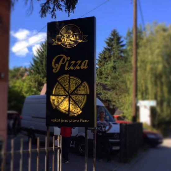 Pizza Nafaka Neonlux Sarajevo
